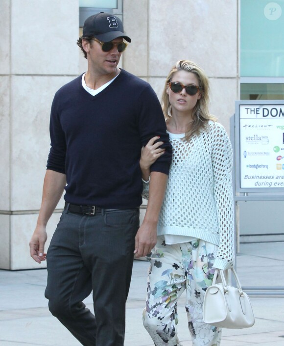 Ali Larter et son mari Hayes MacArthur à Hollywood, le 8 août 2013. 