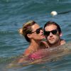 Michelle Hunziker (enceinte) avec son petit ami Trussardi Tomaso sur une plage a Ibiza Le 27 Juillet 2013 