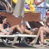 Lourdes Leon, la fille de Madonna a commencé ses vacances dans le sud de la France. Arrivée la veille avec sa mère, Lourdes a passé sa journée de lundi à bronzer avec ses amies et fumer des cigarettes à la plage. Le 4 août 2014.