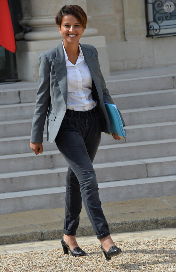Najat Vallaud-Belkacem, ministre des Droits des femmes, de la Ville, de la Jeunesse et des Sports - Paris, le 20 août 2014 - Sortie du conseil des Ministres au Palais de l'Elysée à Paris.