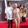 Wiz Khalifa et sa femme Amber Rose aux MTV Video Music Awards à Inglewood, Los Angeles, le 24 août 2014.