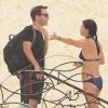 Exclusif - Courteney Cox et son fiancé Johnny McDaid en vacances à Cabo San Lucas au Mexique, le 23 août 2014.