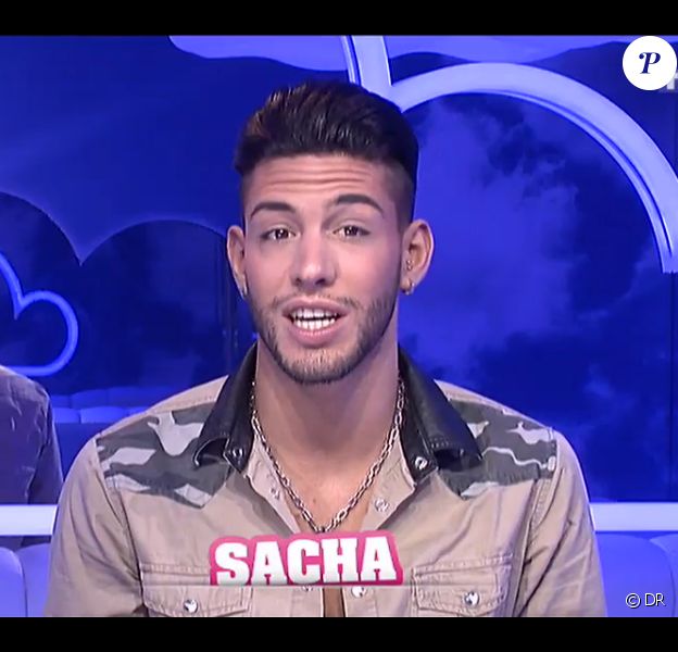 Secret Story 8 Sacha Sa Meilleure Amie Se Confie On A Flirte Ensemble Purepeople