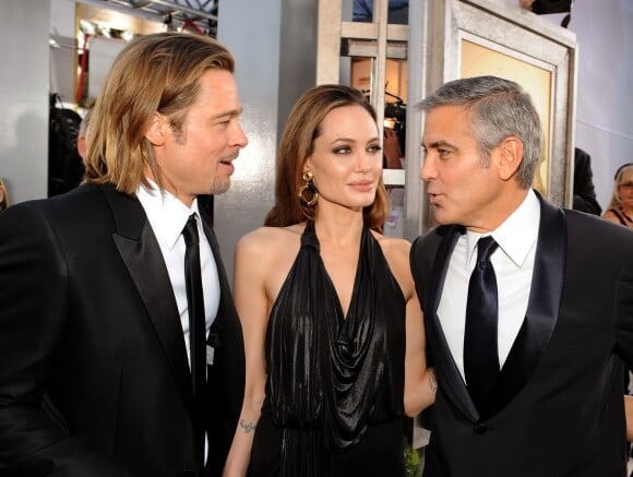 Brad Pitt, Angelina Jolie et George Clooney aux Screen Actors Guild Awards à Los Angeles, le 29 janvier 2012.