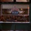 20 ans après l'arrêt de la Friends, Central Perk, le célèbre café de la série va être recréé temporairament à New York, du 17 septembre au 18 octobre 2014.