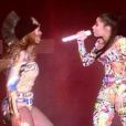 Beyoncé et Nicki Minaj interprètent leur remix de Flawless sur la scène du Stade de France, à Saint-Denis. Le 12 septembre 2014.