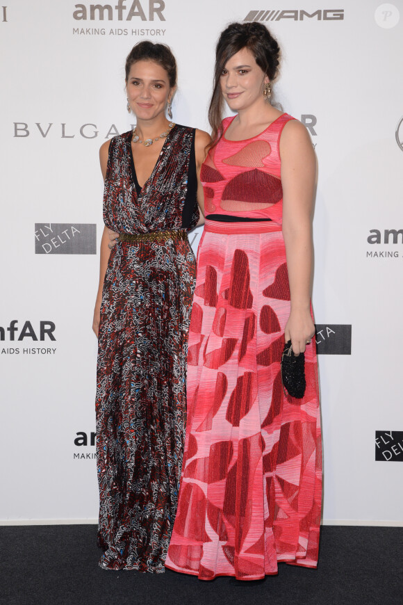 Teresa Missoni et Margherita Missoni  au photocall de la soirée amfAR à Milan le 20 septembre 2014 