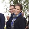 La princesse Victoria et le prince Daniel de Suède lors de leur visite à Ostra Göinge, le 24 septembre 2014.