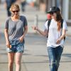 Ellen Page et Kate Mara dans les rues de New York le 17 juin 2014.