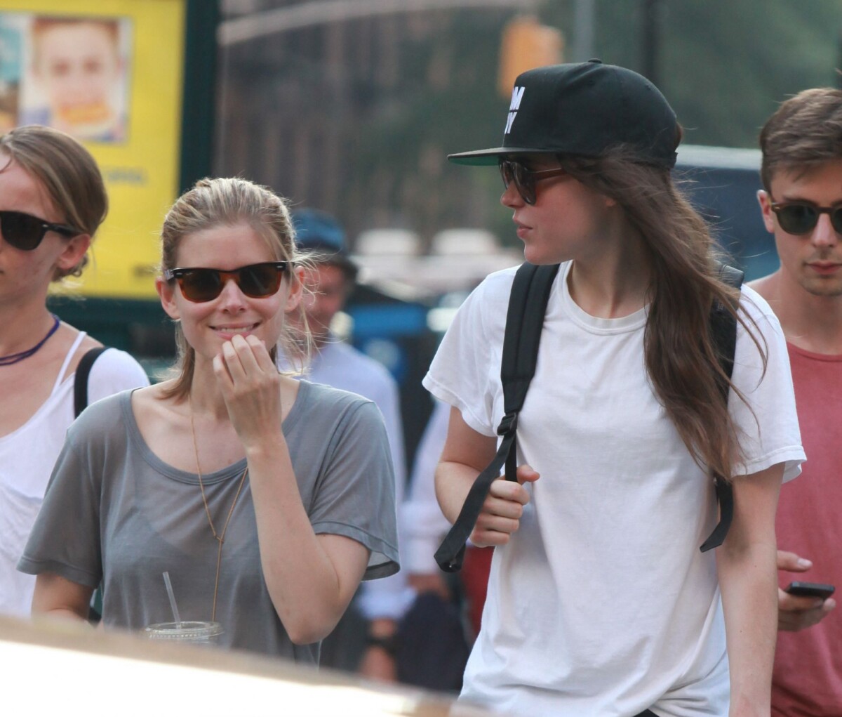 Photo : Ellen Page et Kate Mara à New York le 17 juin 2014. - Purepeople