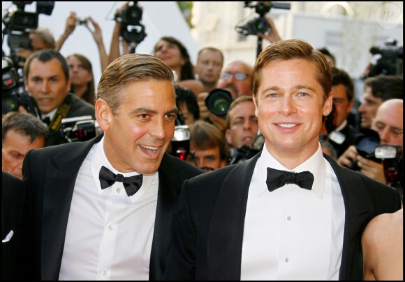 George Clooney et Brad Pitt lors du Festival de Cannes et la projection d'Ocean's Thirteen le 24 mai 2007