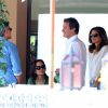 Cindy Crawford, son mari Rande Gerber et leur ami George Clooney - Les invités du mariage de George Clooney prennent un petit-déjeuner à Venise le 27 septembre 2014