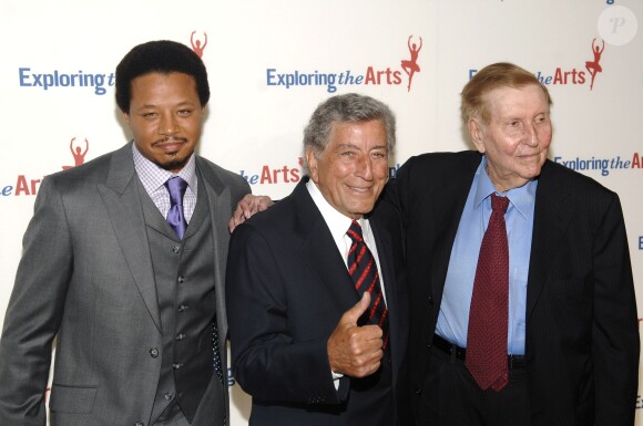 Terrence Howard, Tony Bennett et Sumner Redstone lors du 8e Exploring the Arts Gala à New York le 29 septembre 2014.