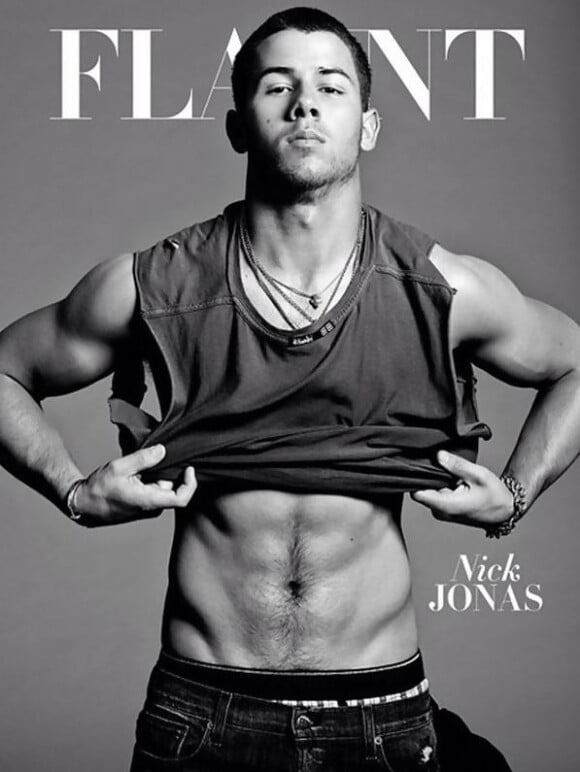 Nick Jonas en couverture de Flaunt