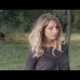 Coralie Clément dans son clip "La belle affaire", premier extrait de l'album du même nom attendu le 8 octobre 2014.