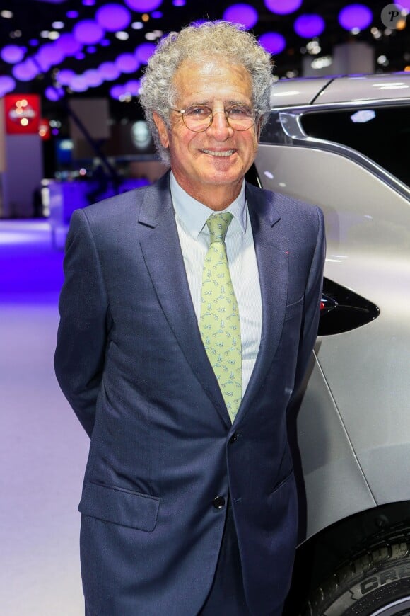 Laurent Dassault lors de la soirée d'inauguration des nouvelles Renault Espace et Clio lors du salon de l'automobile au Parc des Expositions de la porte de Versailles à Paris, le 2 octobre 2014.