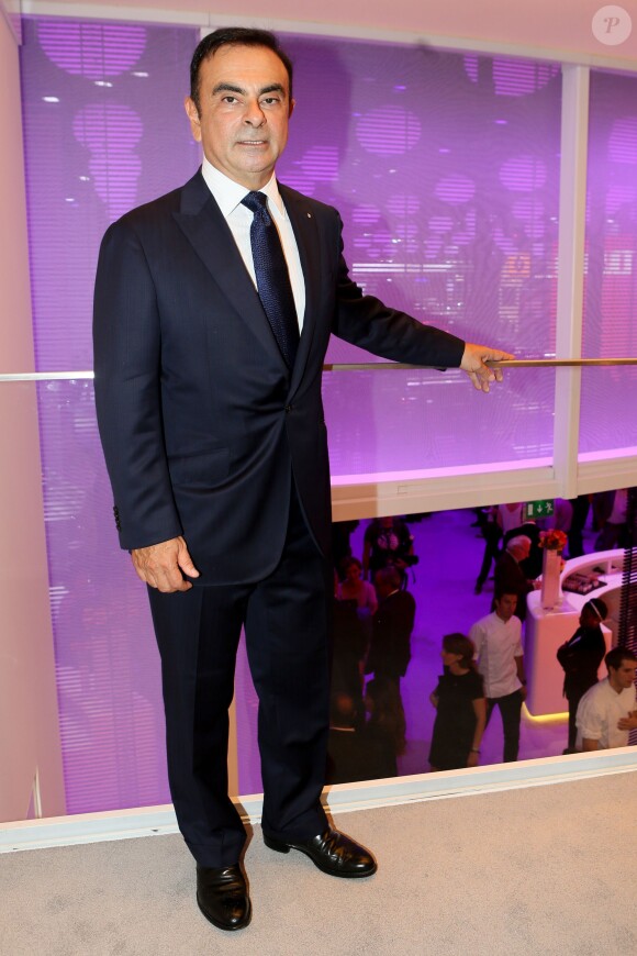Carlos Ghosn lors de la soirée d'inauguration des nouvelles Renault Espace et Clio lors du salon de l'automobile au Parc des Expositions de la porte de Versailles à Paris, le 2 octobre 2014.