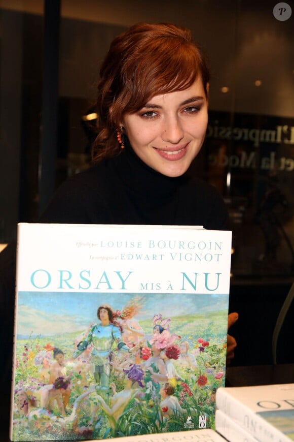 Orsay a nu par Louise Bourgoin à Paris le 13 décembre 2012.