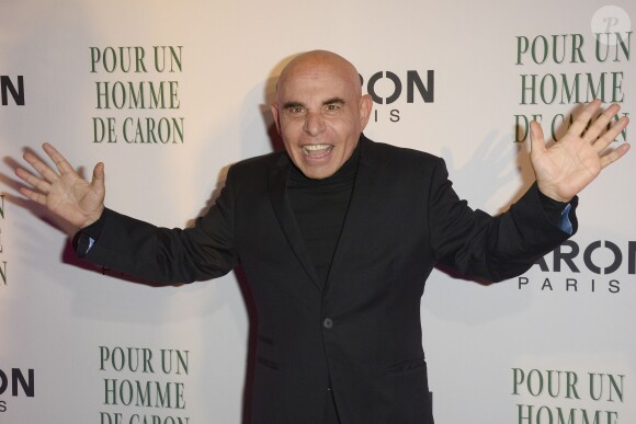 Paolo Calia lors de la soirée des 80 ans du parfum Pour Un Homme de Caron, au Théâtre du Renard, à Paris, le 9 octobre 2014.
