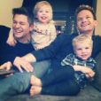 Neil Patrick Harris et son mari David Burtka avec leurs enfants, le 7 mars 2014