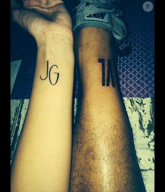 Il y a quelques mois, Vanessa Lawrens et Julien se sont tatoués leur amour. Juillet 2014.