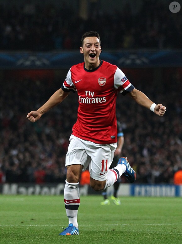 Mesut Özil à Londres, le 1er octobre 2013. 