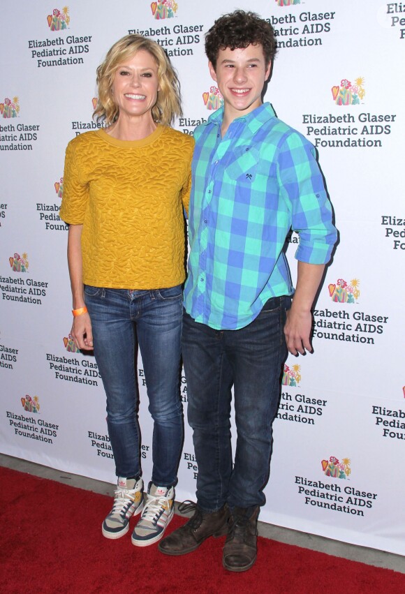 Julie Bowen et Nolan Gould lors du 25e gala annuel "A Time For Heroes" pour l'association "Elizabeth Glaser Pediatric AIDS" à Culver City, le 19 octobre 2014.