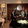 Le prince Haakon et la princesse Mette-Marit de Norvège ont rencontré le roi Abdullah II de Jordanie au palais royal, à Amman, le 22 octobre 2014, lors de leur visite officielle centrée sur le sort des réfugiés syriens.