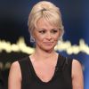 Pamela Anderson sur le plateau de l'émission "Skavlan" à Stockholm, le 23 octobre 2014.