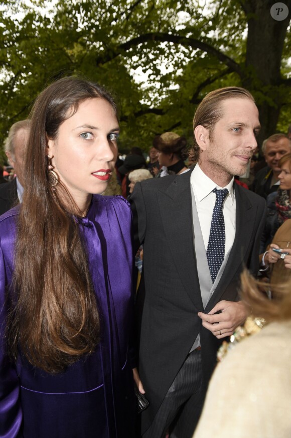 Andrea Casiraghi et sa femme Tatiana Santo Domingo au mariage de Maria Theresia von Thurn und Taxis et Hugo Wilson à Tutzing, en Bavière, le 13 septembre 2014. Le couple attend son second enfant pour février 2015.