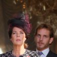  La princesse Caroline de Hanovre et son fils Andrea Casiraghi le 19 novembre 2012 au balcon du palais princier. 