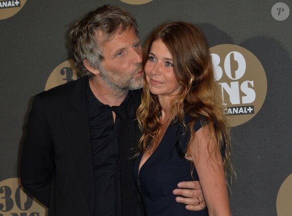 Stéphane Guillon et sa femme Muriel - Soirée des 30 ans de Canal+ au Palais de Tokyo à Paris le 4 novembre 2014.