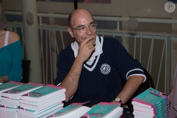 Bernard Werber - Sortie du livre "13 à table !" au profit des Restos du Cœur à la Maison des Métallos à Paris, le 4 novembre 2014.