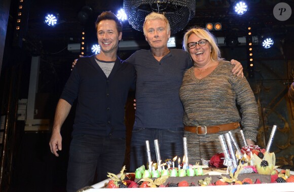 Semi-Exclusif - Stéphane Rousseau, Franck Dubosc et Valérie Damidot - Franck Dubosc fête son anniversaire avec ses amis et ses fans au "Réservoir" à Paris, le 7 novembre 2014.