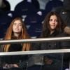 Cristiana Reali et sa fille Elisa au match entre le PSG et Marseille au parc des Princes à Paris le 9 novembre 2014.
