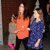 Soleil Moon Frye et ses filles Poet (en tunique florale bleue) et Jagger (en tunique léopard) assistent à la soirée de lancement de la collection TOMS for Target à Culver City. Le 12 novembre 2014.