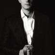 Une nouvelle affiche de Fifty Shades of Grey avec Jamie Dornan.