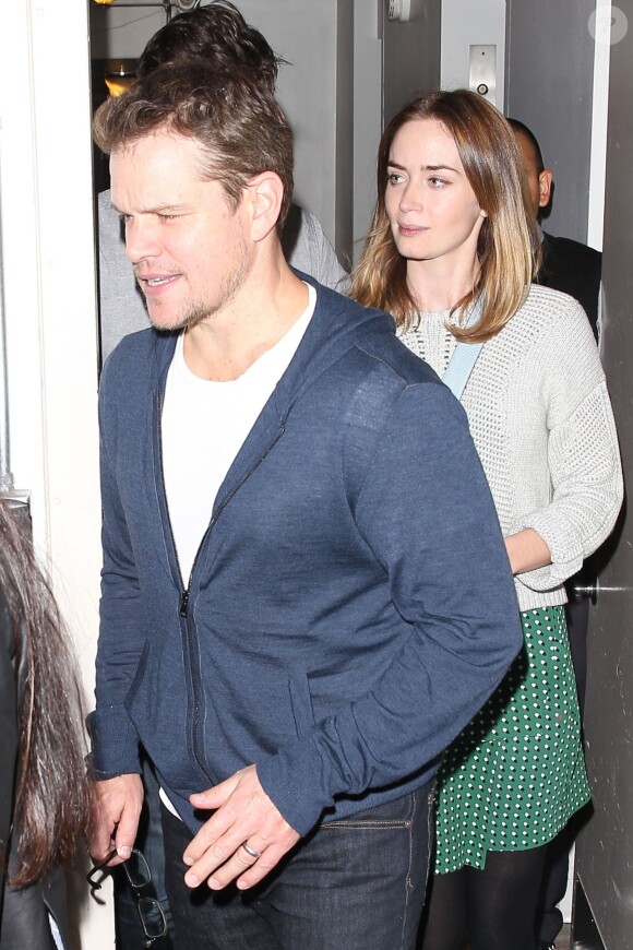 Emily Blunt, Matt Damon à la sortie du restaurant Madeo à West Hollywood, le 12 novembre 2014.