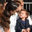 Camila Alves et ses enfants Livingston, Vida et Levi McConaughey sur le Hollywood Walk of Fame à Los Angeles, le 17 novembre 2014.