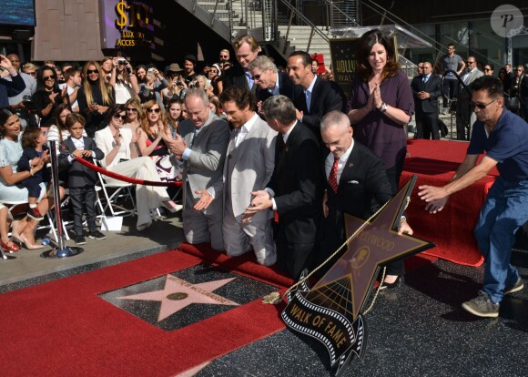 Matthew McConaughey reçoit son étoile sur le Hollywood Walk of Fame à Los Angeles, le 17 novembre 2014.