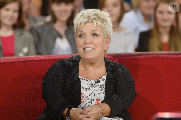 Mimie Mathy dans l'émission Vivement Dimanche en octobre 2013.