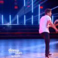 Rayane Bensetti et Denitsa Ikonomova pour un jive endiablé  dans la finale de Danse avec les stars 5 sur TF1, le samedi 29 novembre 2014 