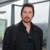 Exclusif - Christian Bale à l'aéroport Heathrow de Londres pour prendre un avion, le 17 février 2014.