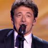 Patrick Bruel chante Place des grands hommes, lors de la cérémonie de Miss France 2015 sur TF1, le samedi 6 décembre 2014.