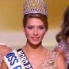Camille Cerf (Miss Nord-Pas-de-Calais) est sacrée Miss France 2015, lors de la cérémonie de Miss France 2015 sur TF1, le samedi 6 décembre 2014.