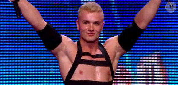Alexander - "La France a un incroyable talent 2015" sur M6. Episode 1 diffusé le 9 décembre 2014.