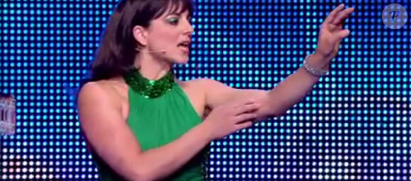 La déjantée Ava- "La France a un incroyable talent 2015" sur M6. Episode 1 diffusé le 9 décembre 2014.
