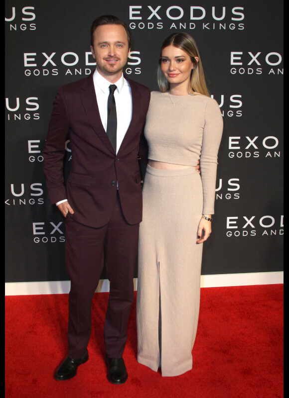 Aaron Paul et sa femme Laura Parsekian à la première du film Exodus au Brooklyn Museum de New York le 7 décembre 2014. ©BESTIMAGE