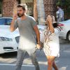 Kourtney Kardashian, enceinte, et son compagnon Scott Disick se rendent chez le médecin à Beverly Hills, le 16 octobre 2014.