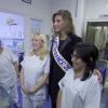 La belle Camille Cerf, Miss France 2015, rend visite à des personnes atteintes d'un cancer à l'hôpital Saint-Antoine à Paris - Reportage du magazine "Sept à Huit", diffusé sur TF1 le 14 décembre 2014.